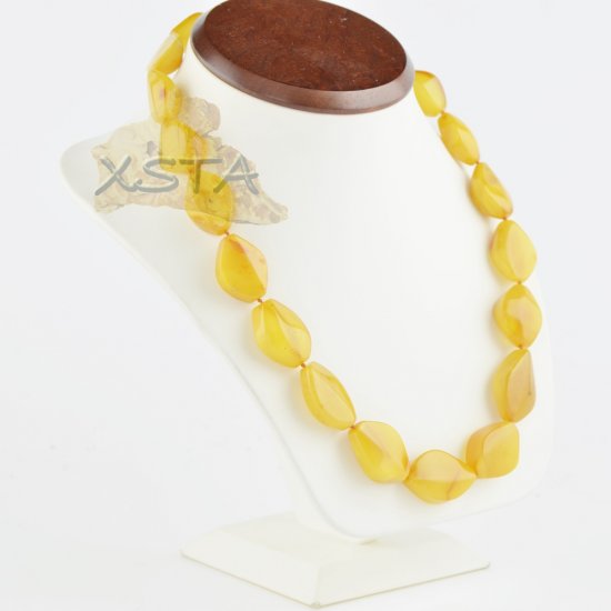 amber chunky necklace butter color